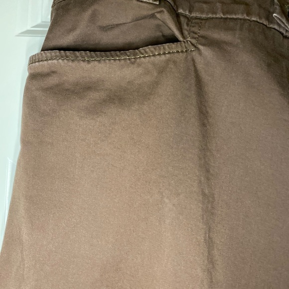 Pre-owned Tommy Hilfiger chocolate pants. - Picture 3 of 10